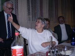 Még egy fotó nótáskedvű Veránkról