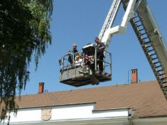 A túzoltók idén is felvitték a kíváncsiskodókat