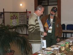 Klebovicz Gyula, ismerősével a szünetben