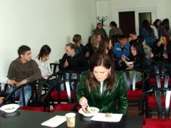 Csipegetés, eredményhirdetésre várva