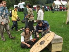 Festik a pajzsot - népszerű a harci játék