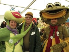 Rozibá` és a békák a Zöld Sátorban