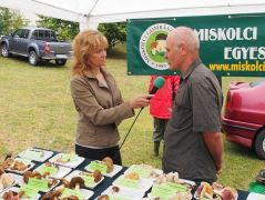 János a Putnoki TV-nek nyilatkozik