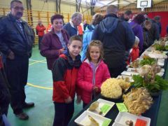 A bácsi is fotóz, anya is szeretne...