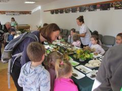 A környék óvodásaival