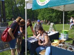 Emese imádja csinálni