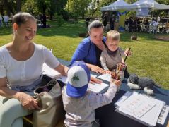 Parknyitó szép idő, kikapcsolódás