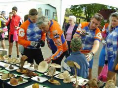 Megjöttek a sportolók is