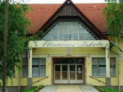 A bemutatónk és állomásunk színhelye