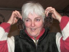 Júdás-füle Éva füle... Játszunk.