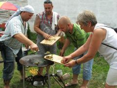 Imponáló lelkesedéssel készülnek az ételek