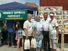 Főzőcsapatunk "hazai" környezetben