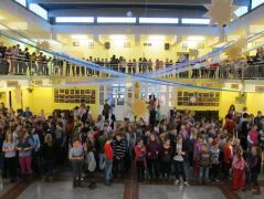 Nem fér mindenki a gép látómezejébe