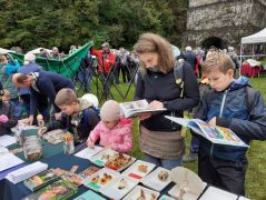 Szemetel az eső, felhúzzuk a sátrunkat