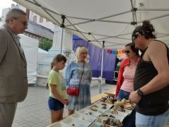 Fél hét múlt - utolsó látogatóink