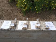 Ajándéknak előkészítve