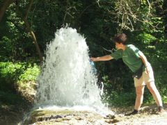 Pihentünk egyet az alsó forrásnál