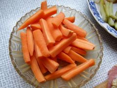 Szeletelt sárgarépa...